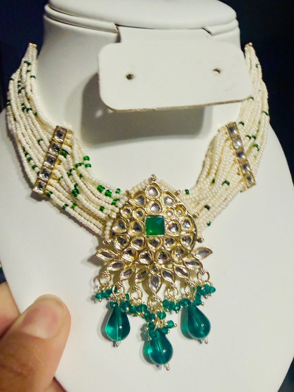 Elegant White Beaded Necklace with Green Gem Pendant